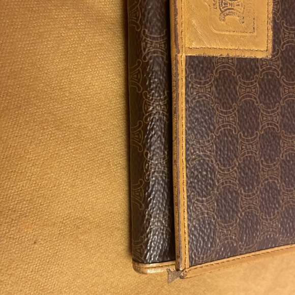 Celine Wallet - Picture 7 of 16